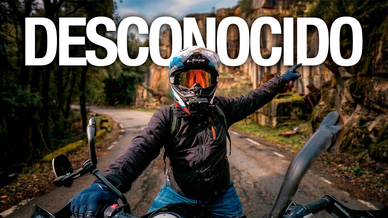 Visito una Misteriosa Carretera para Motos