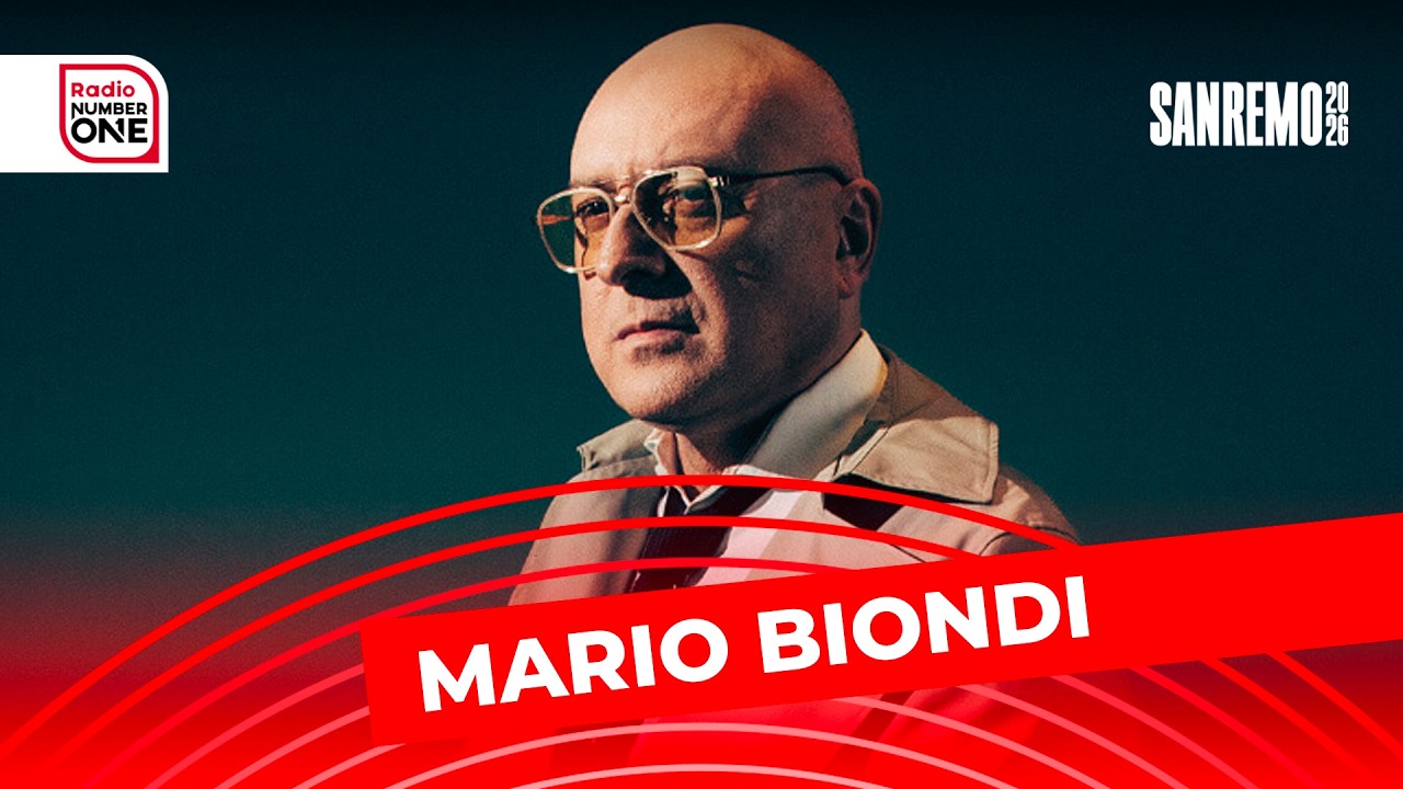 The gentleman MARIO BIONDI: «Ci sono rose per tutte» | Radio Number One a Sanremo 2026