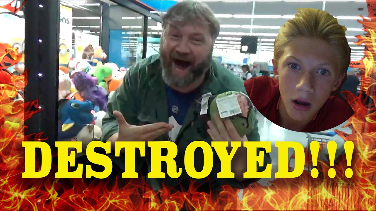 FATHER DESTROYS SON AT CLAW MACHINE | Claw Quest