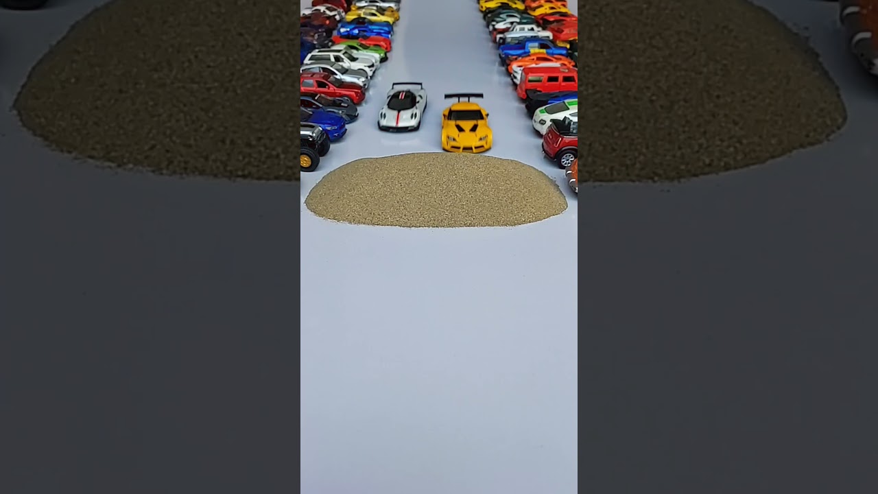 Supra vs Pagani Sand Experience 