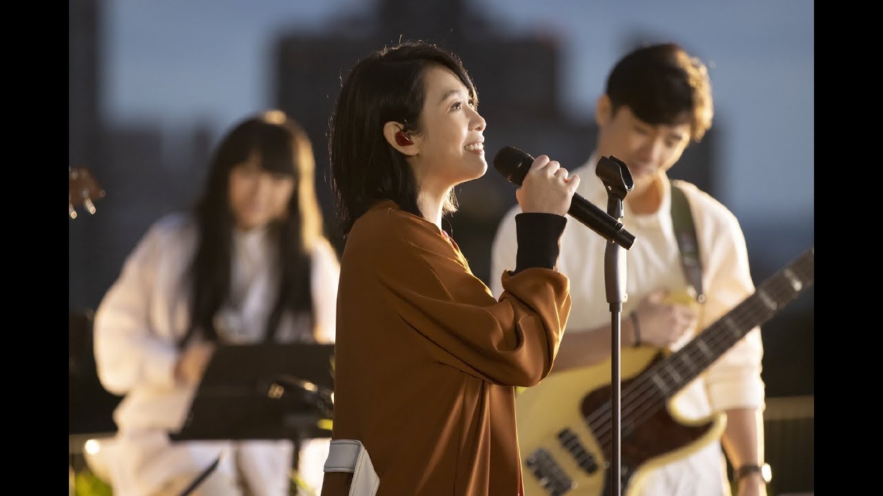 劉若英 2021快手橙白艺能大赏# 当爱在靠近+很爱很爱你+所有相爱的人啊