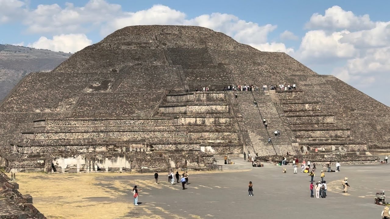 Teotihuacán México Pirámides Del Sol y La Luna,  Mexico Pyramids of The Sun and the Moon  T3:E2