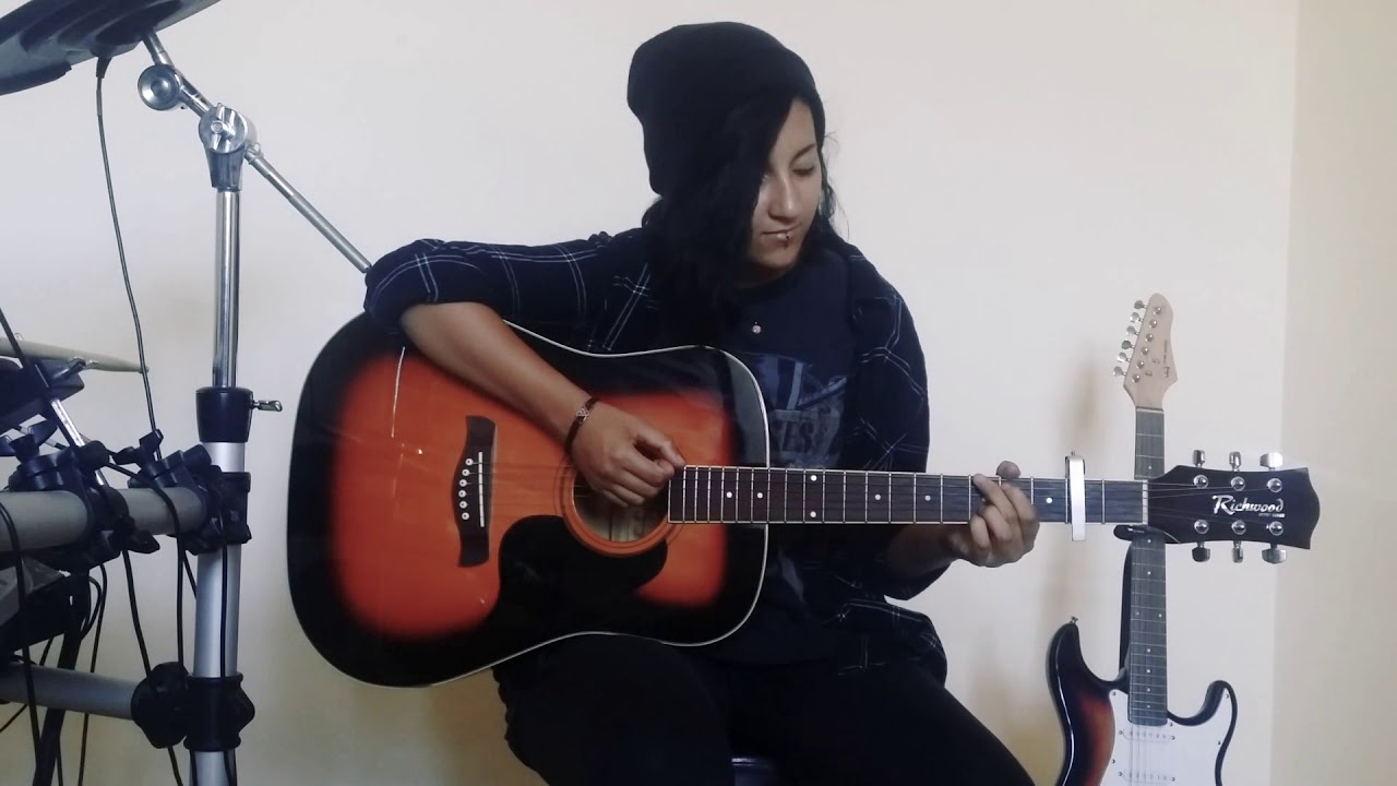 Halsey - Ghost - Cover