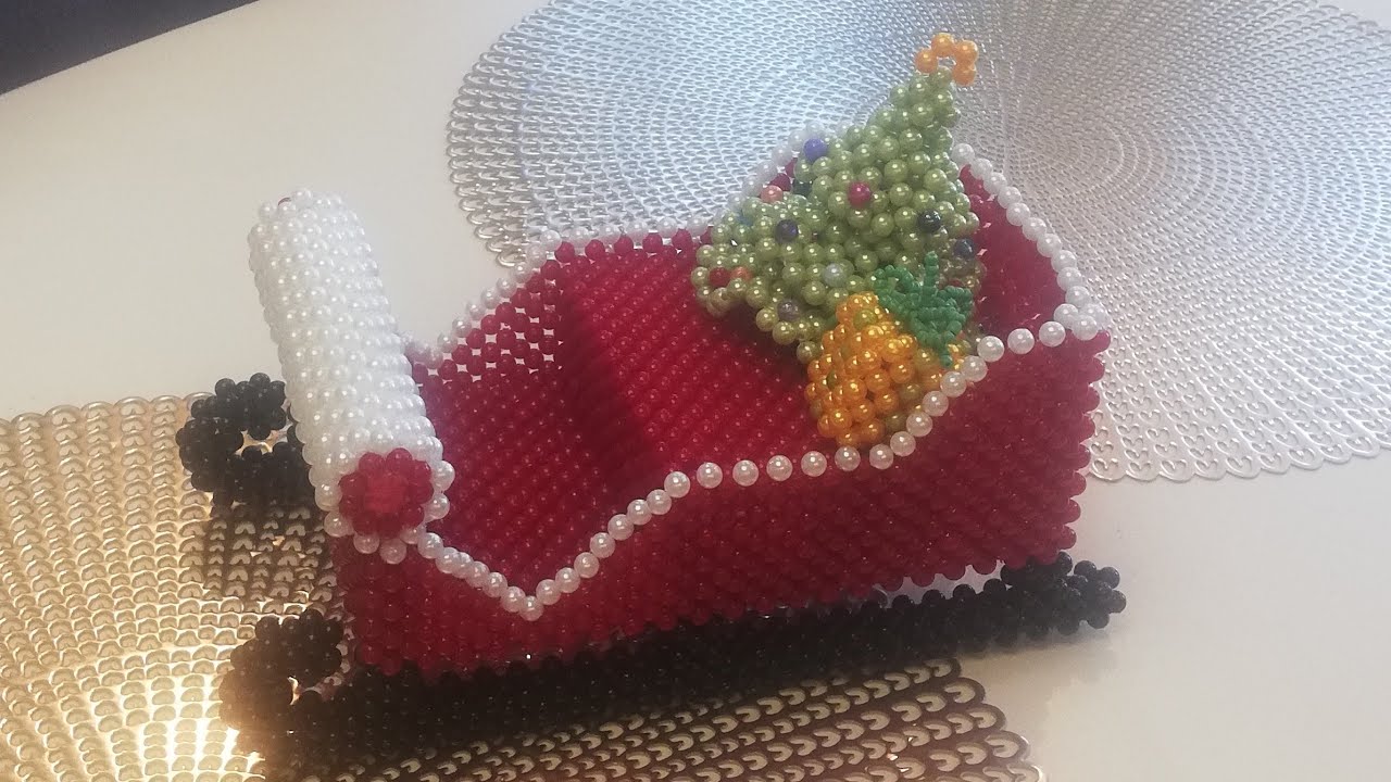 Diy Sleigh Santa Claus from beads🛷🎅. Сани Дед Мороза из бусин 🛷🎅.