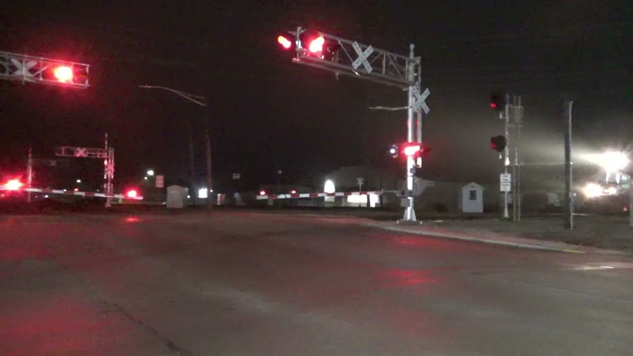 INRD 7003 leads a VERY EARLY HWSA, northbound. 3/3/26. #railfanning #train #freighttrain 