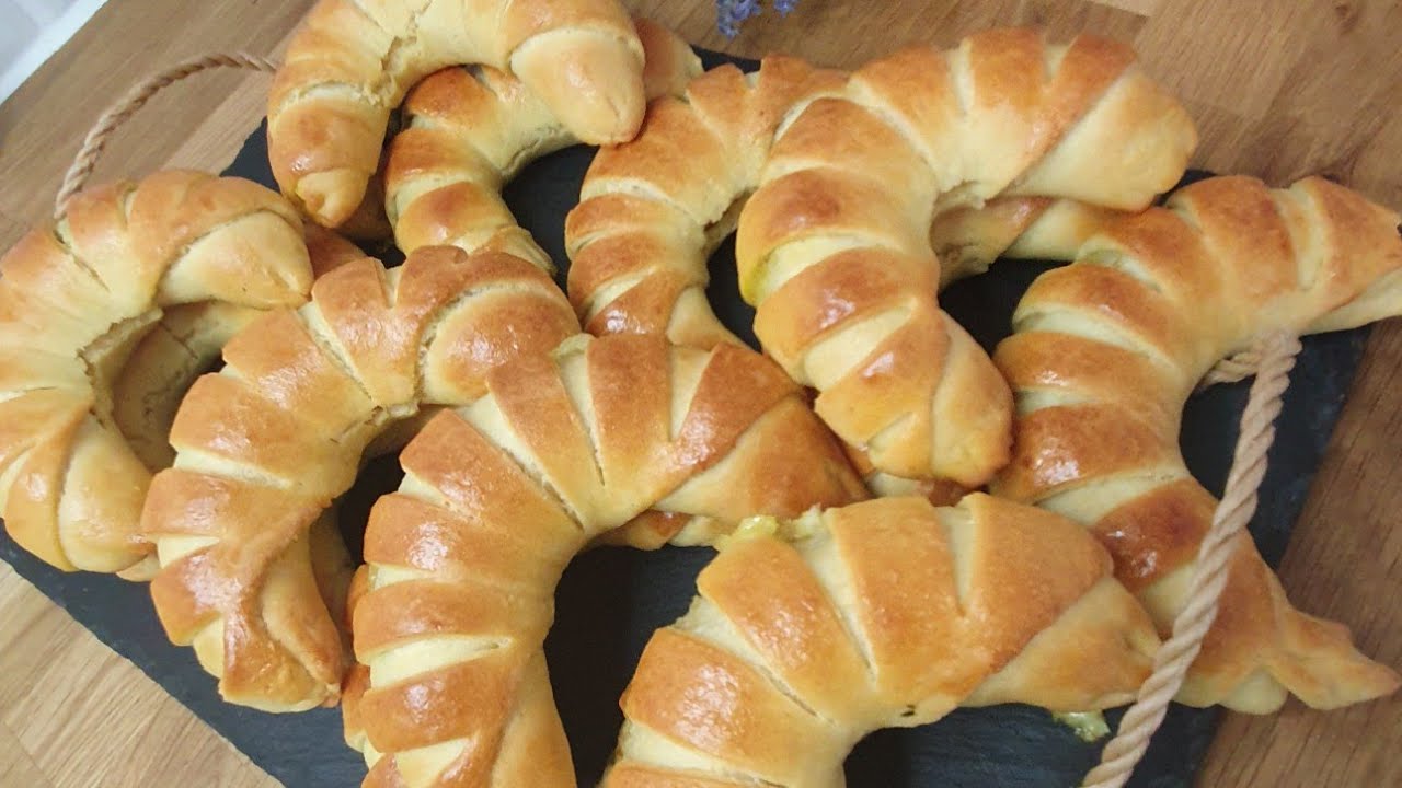 !!CROISSANTS BRIOCHES EXTRA MOELLEUX &agrave; la viande hach&eacute;e !! Recette Ramadan 2021 #recetteramadan
