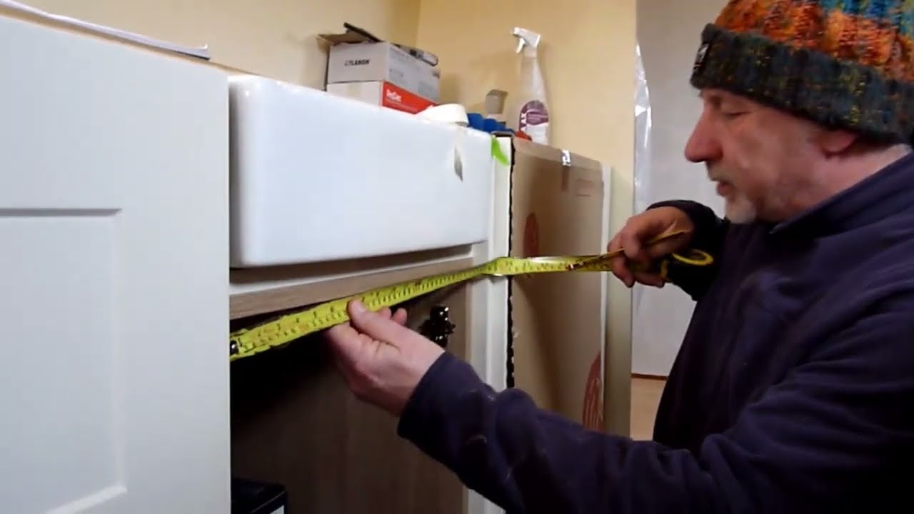 Narrowboat self fit out Ep 89 tiny light switches for kitchen cabinets