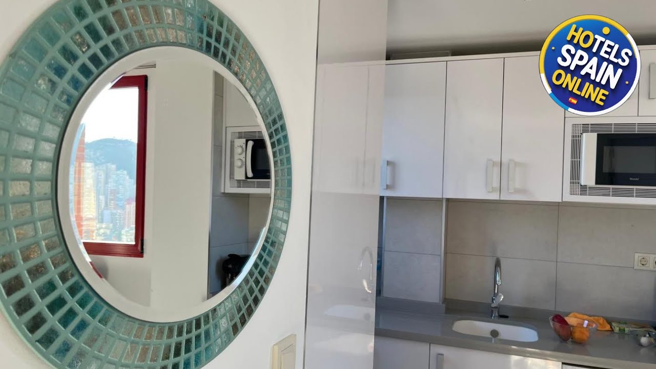 Anna’s apartment | Alfas del Pi, Spain | Hotel Review 🛏️