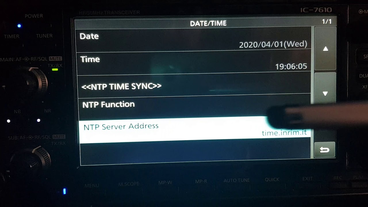 Sincronizzazione automatica di data ed ora su ICOM IC-7610