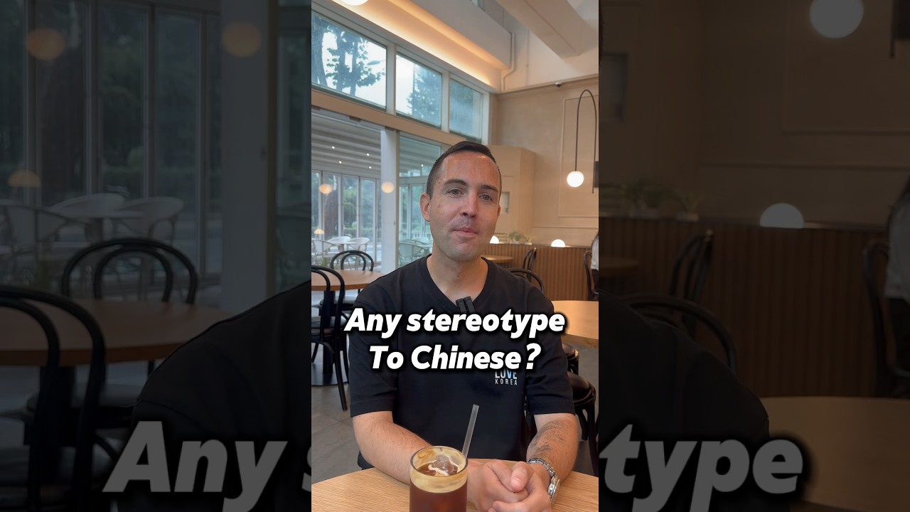 Always the red curtain in China? #stereotype#china#chinese#british#impression