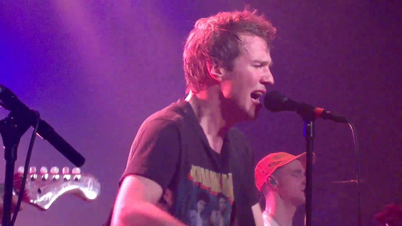 Olavi Uusivirta - Tahdonko kuitenkin sut takaisin? - Live @ Tavastia 24.2.2017