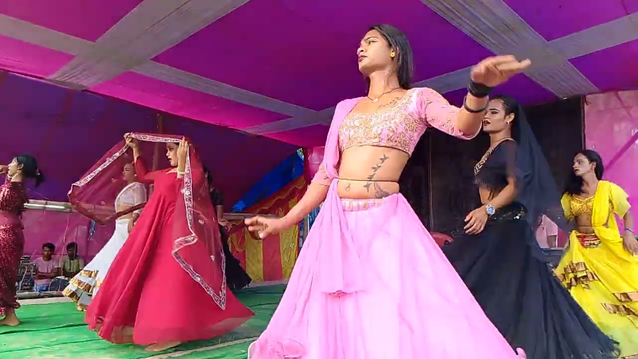 हिंदी डांस Hindi dance 