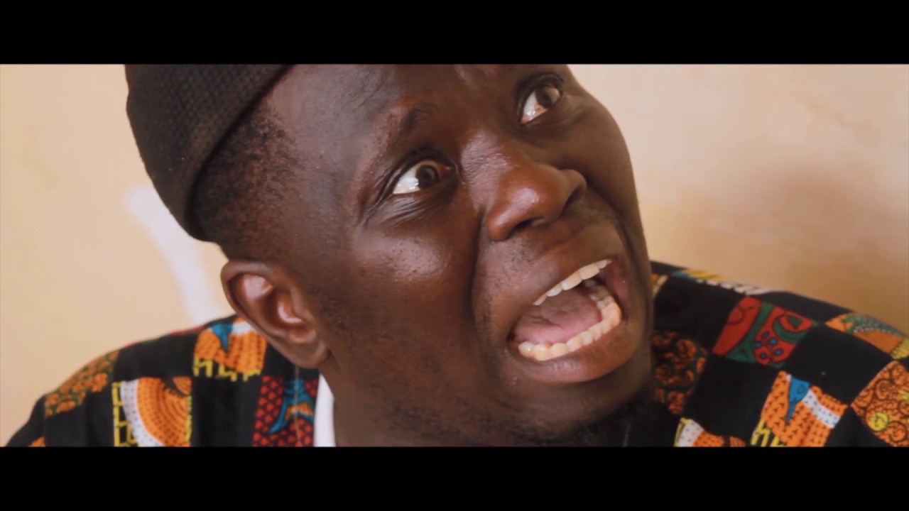 NARA P - R&eacute;wand&eacute; [ Clip Officiel ]