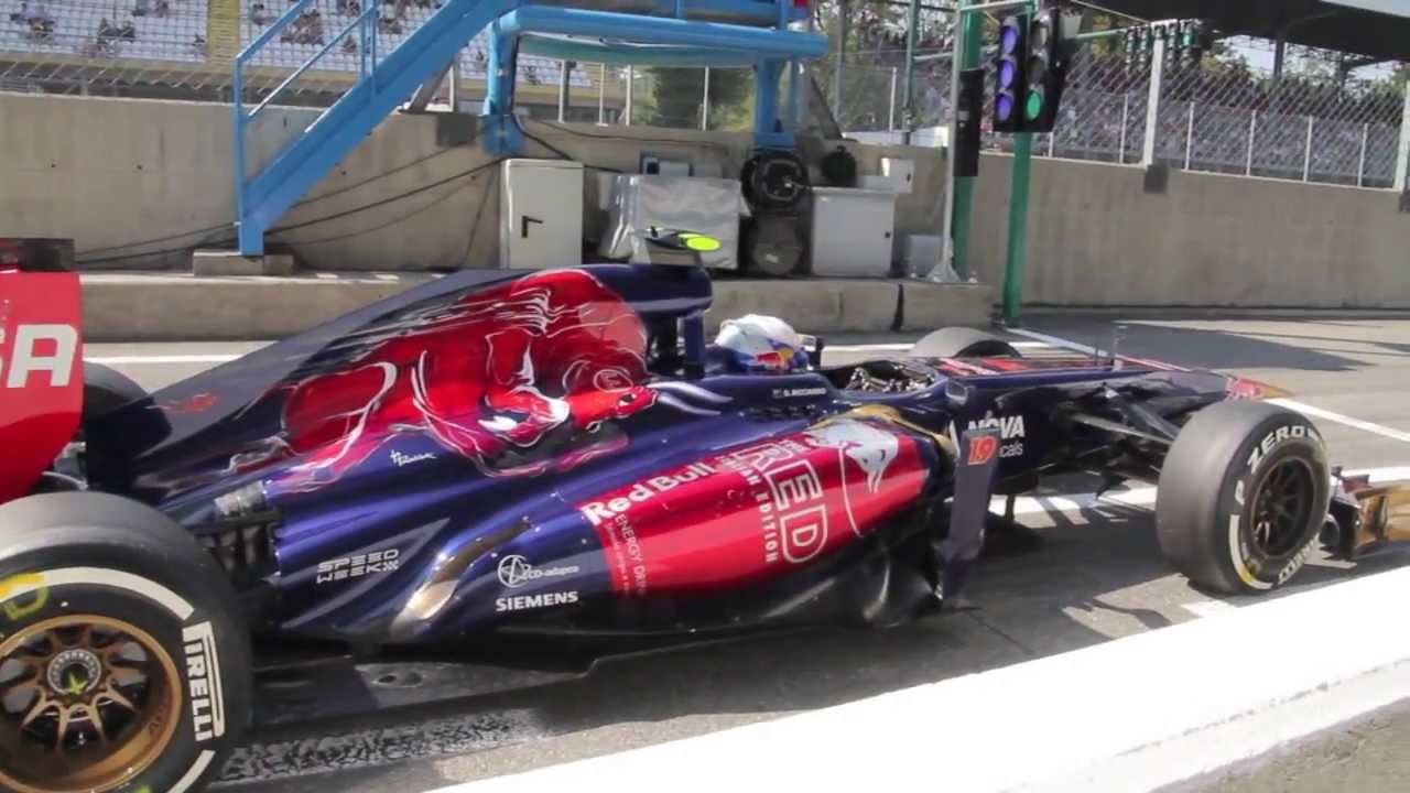 Monza 2013 F1 Italian Grand Prix-prove libere venerdì 6-9-13-pit lane