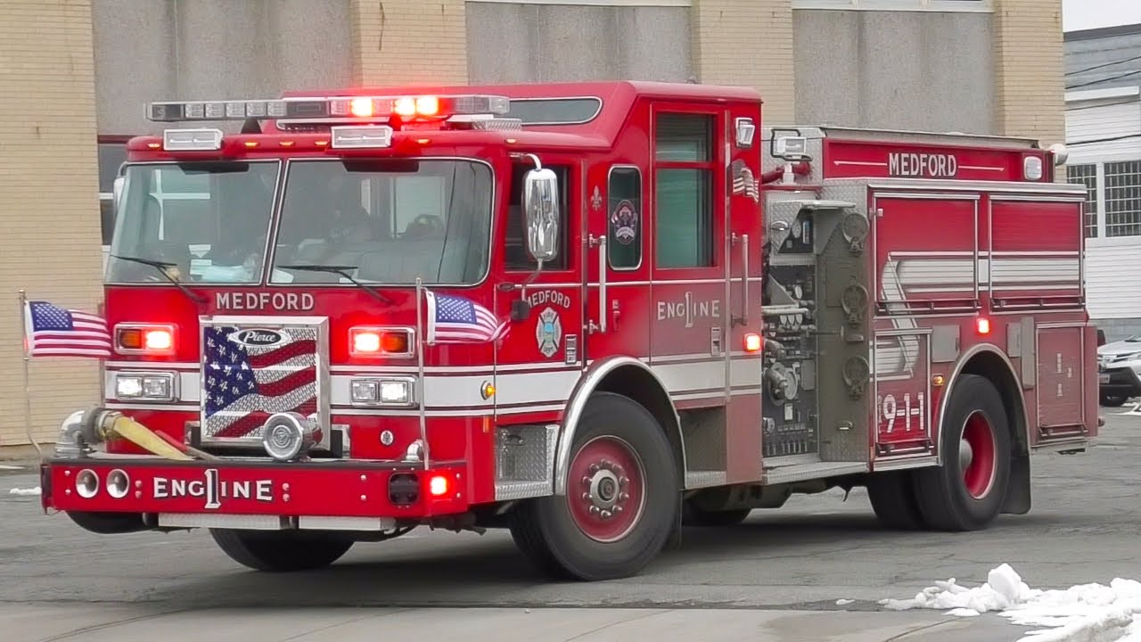 Medford, MA Fire Department Engine 1 Responding