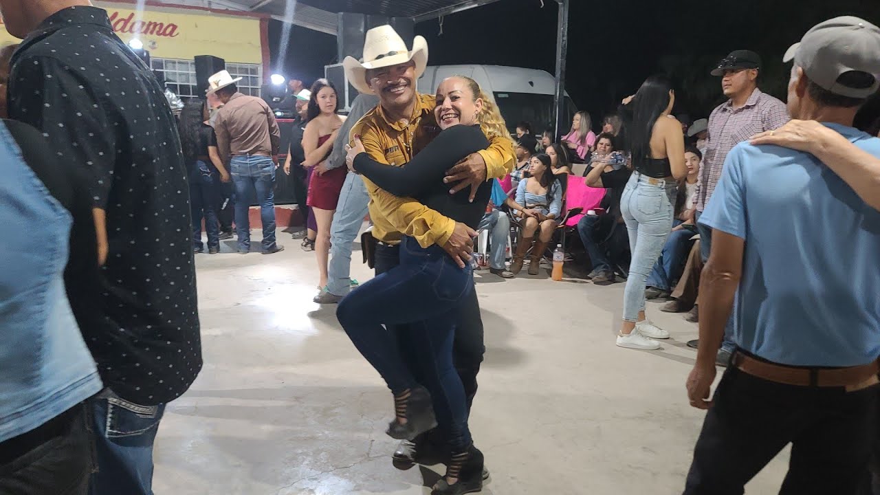 Flor y Mau  MUY BAILADOS
