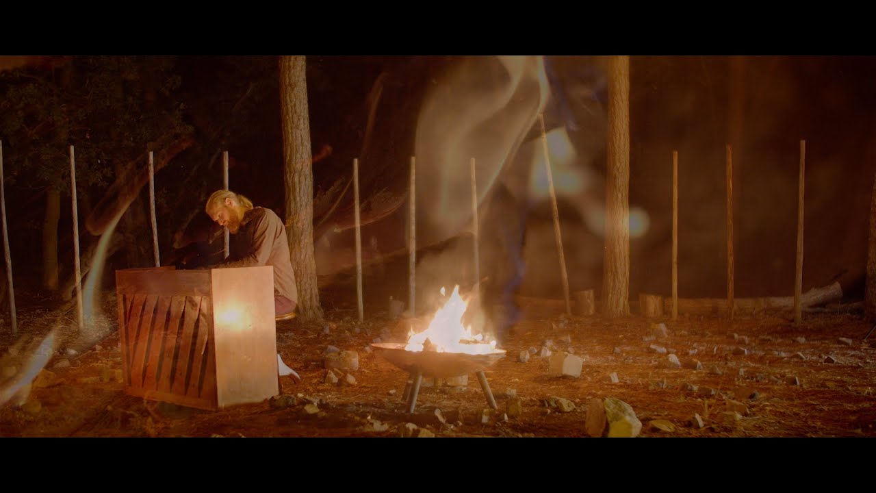 Jacoo Wynia -  Fireside - Official Music Video