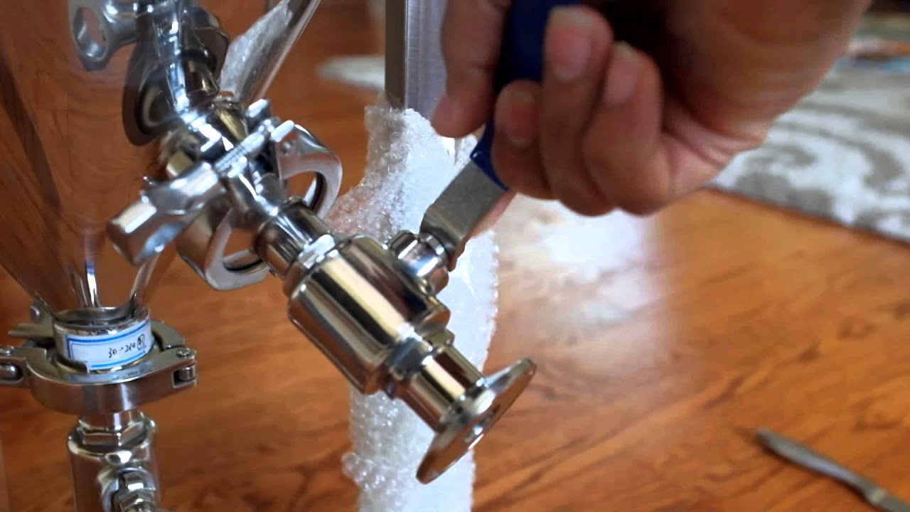 Stout Tanks - Conical Fermenter Unboxing HD Video - Shot with x100S