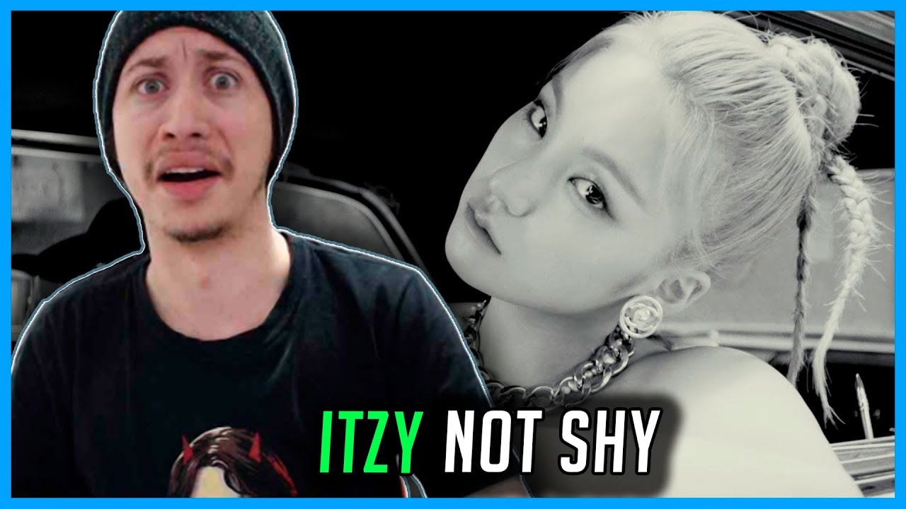 REAGINDO A ITZY “Not Shy” M/V