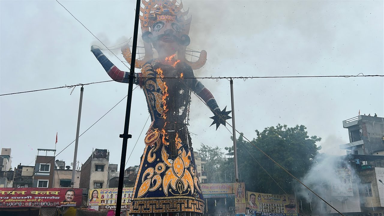 SUBHASH NAGAR MAIN MARKET RAMLEELA GROUND RAVAN DAHAN 2025 | BAARISH MEIN KRA RAVAN DAHAN