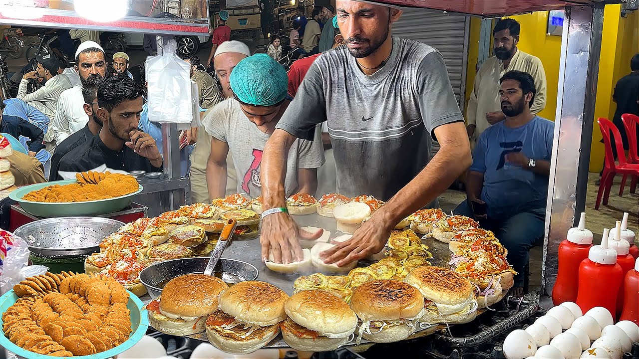 Super Fast BURGER MAKING | Crazy Street Egg Anda Bun Kabab Skills | Street Food Karachi Pakistan