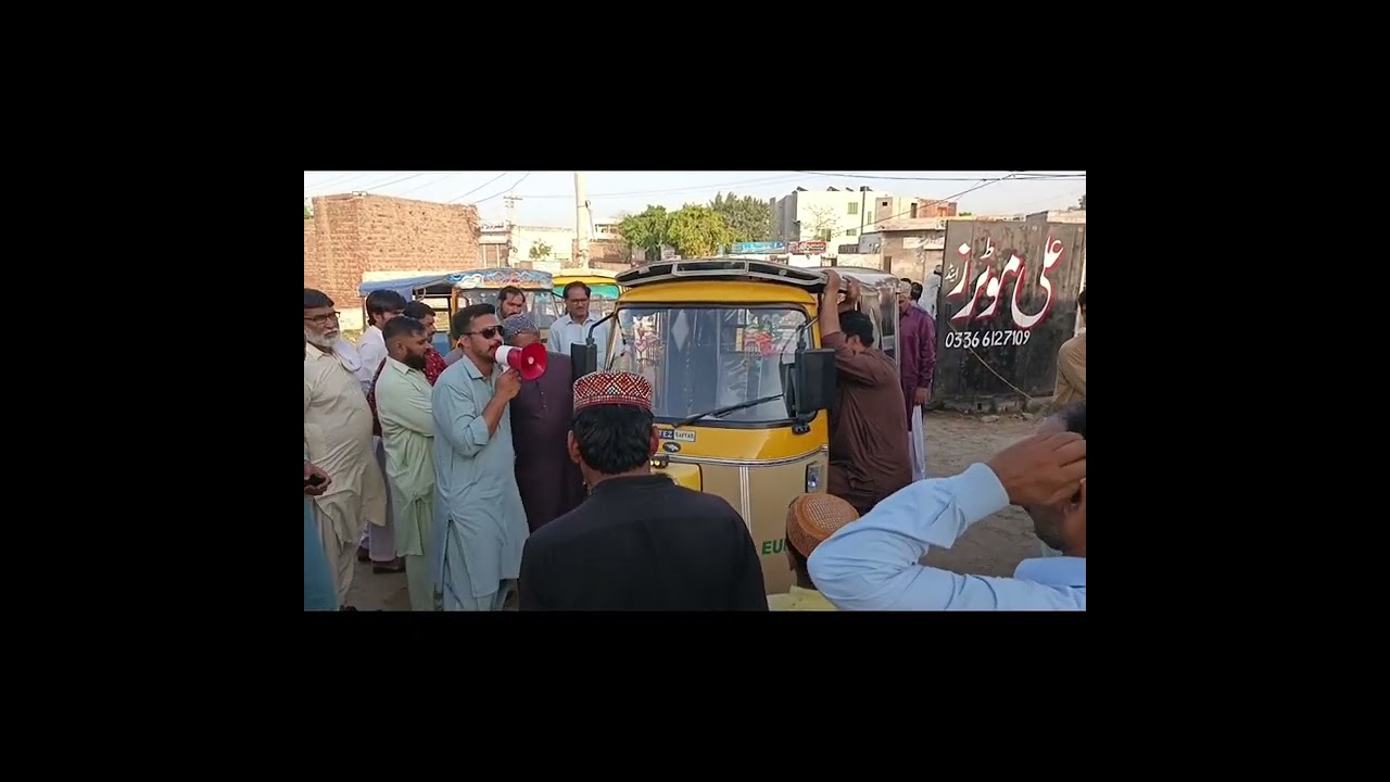 Ali motors sheikhupura03298722417#rikshaw#autorikshaw#threewheeler#auto#youtubeshorts#shorts#viral 