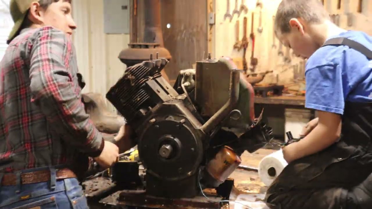 Vintage VH4D V4 4 Cylinder Wisconsin Engine Motor Time Lapse Dissemble (Just Under 3 Hours)
