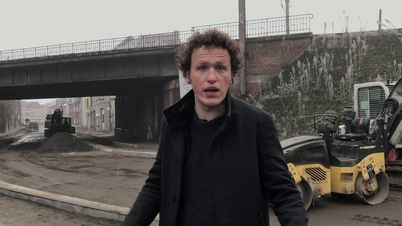 Slam Poetry van Emiel Minne - 'Jij bent waardeloos'