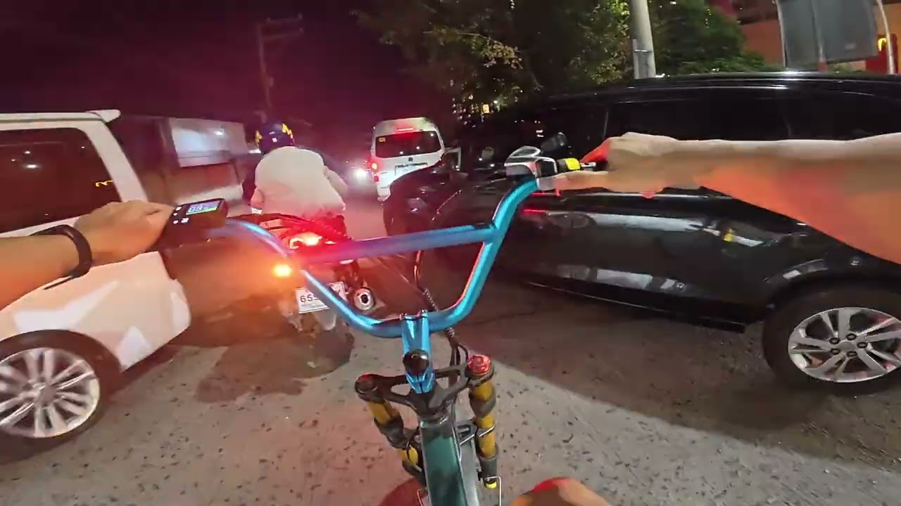 E bike Uptown Mall BGC to Play Padel Mandaluyong | 2026.02.26