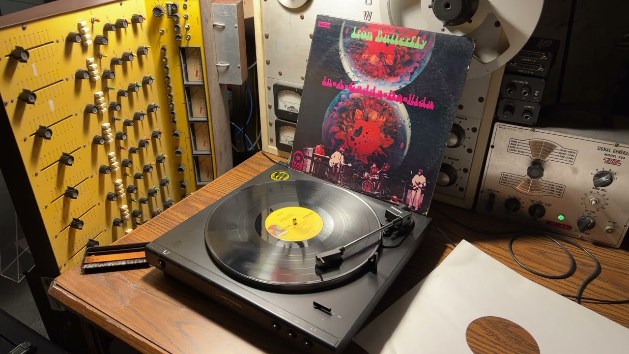 Iron Butterfly &ndash; In-A-Gadda-Da-Vida - Vinyl