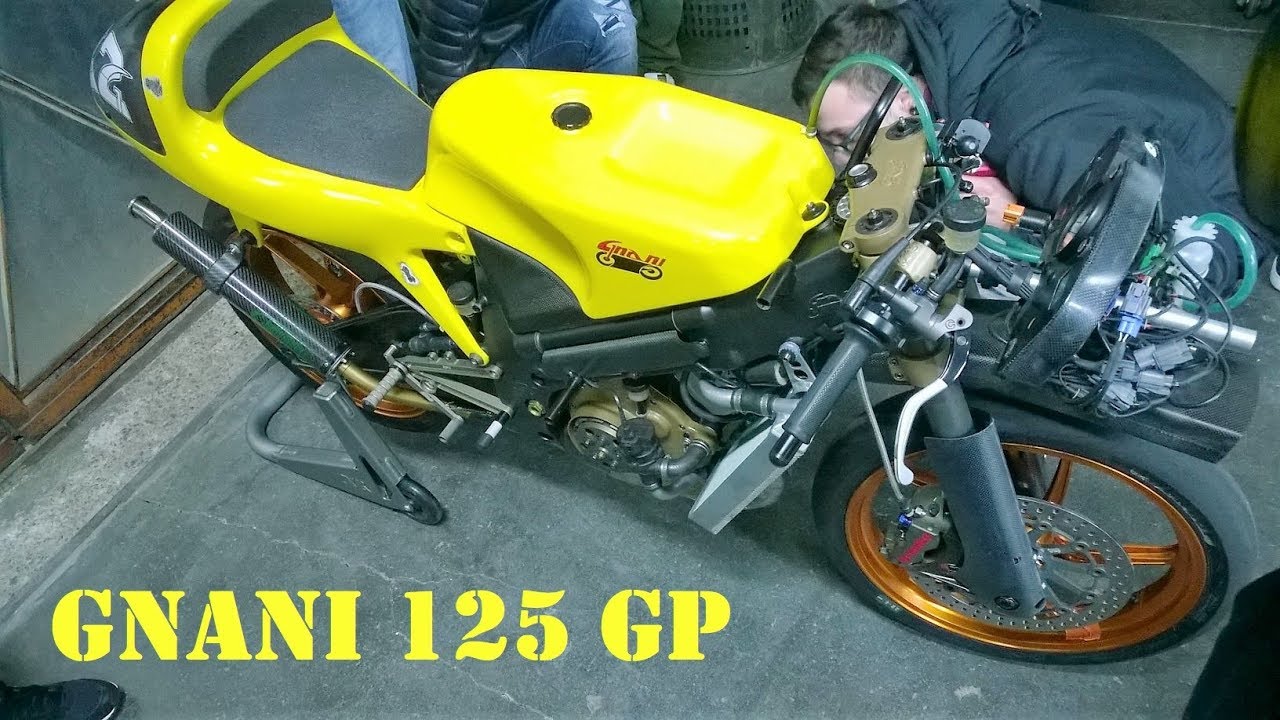 Gabriele Gnani Reparto corse - 2017  Accensione moto