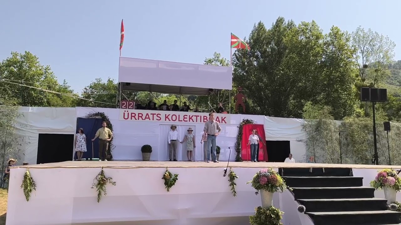 23/28 Eusko bat esküan. Bakarkako kantorea Ürrats Kolektiboak pastorala 2025 Barkoxe