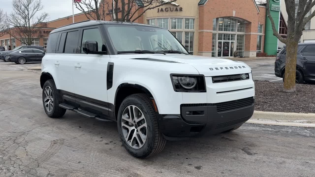 2026 Land Rover Defender 110 X-Dynamic SE Naperville, Glen Ellyn, Downers Grove, Oak Brook, Osw...
