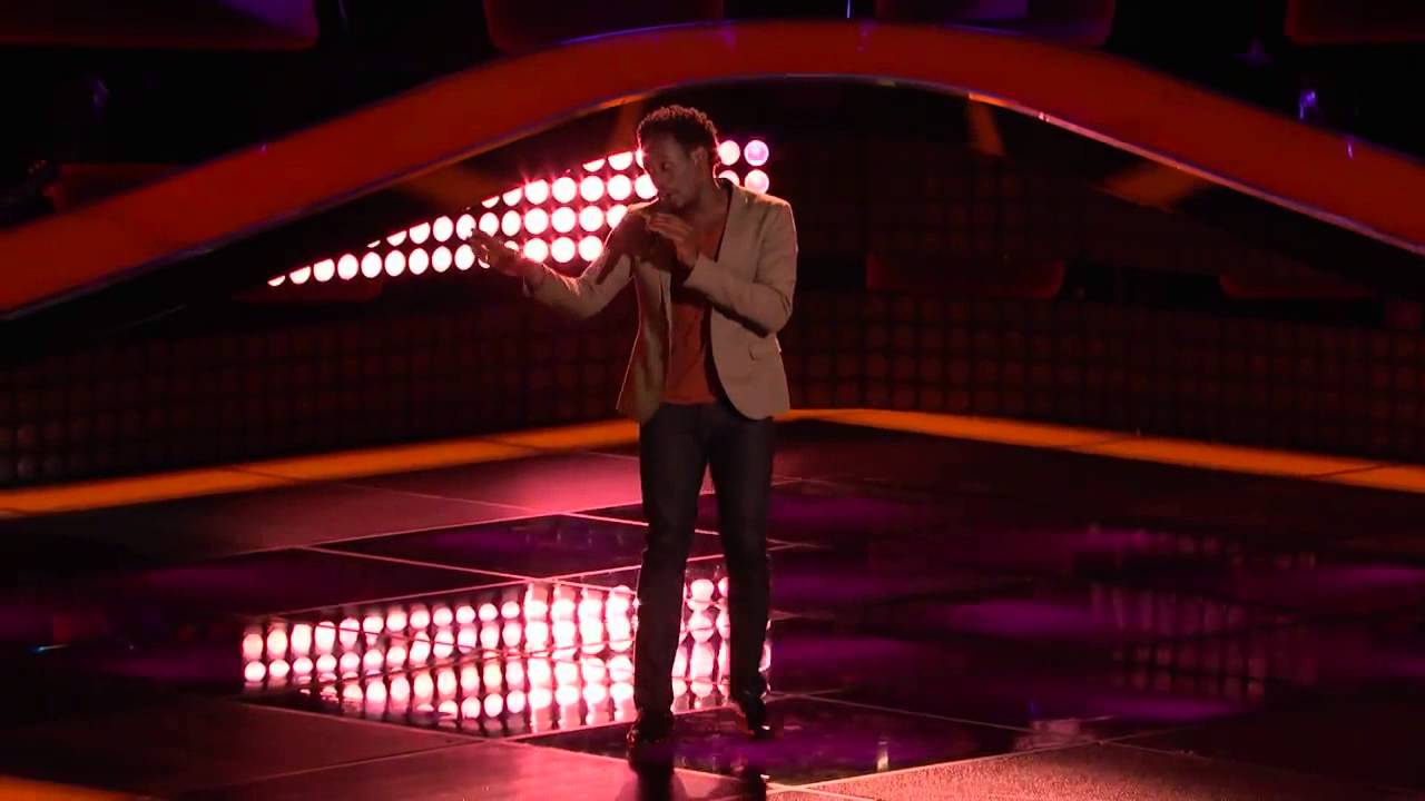 Amazing Voice! Anthony Riley sings 'Got You (I Feel Good)' The Voice 2015 Blind Auditions