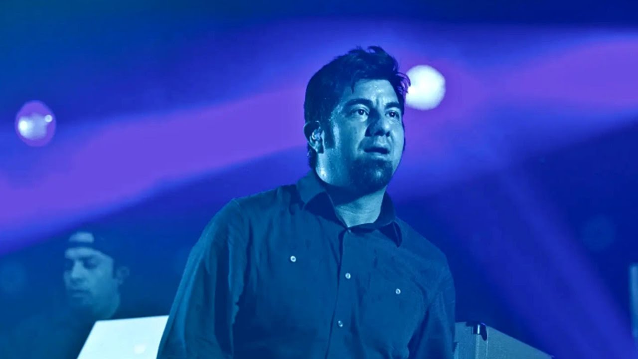 DEFTONES live at Le Trianon, PARIS FR 2010 [FULL SHOW]