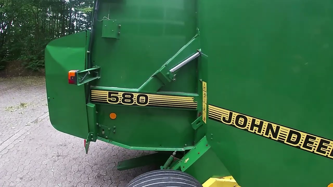 2000 John Deere 580