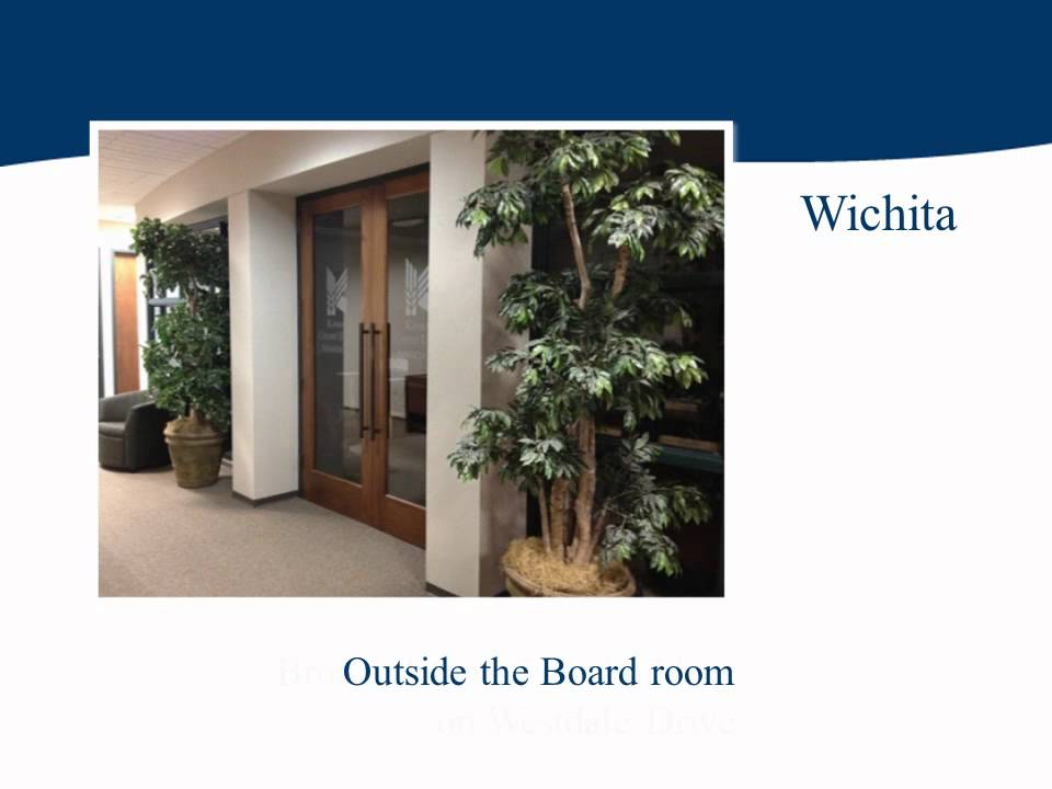 KCUA office tour