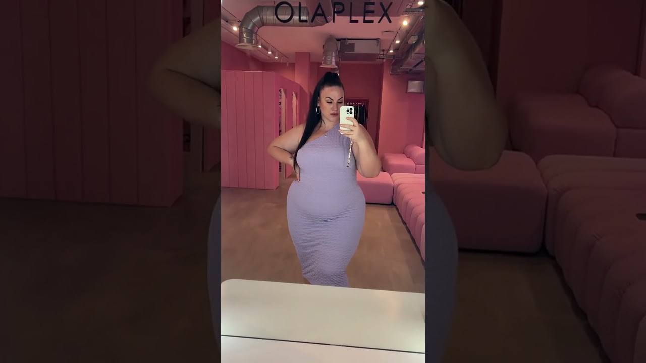 Dreamy pastels: plus size lilac bubble dress  