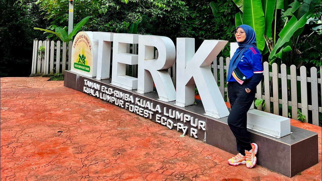 HIKING: Bukit Nanas