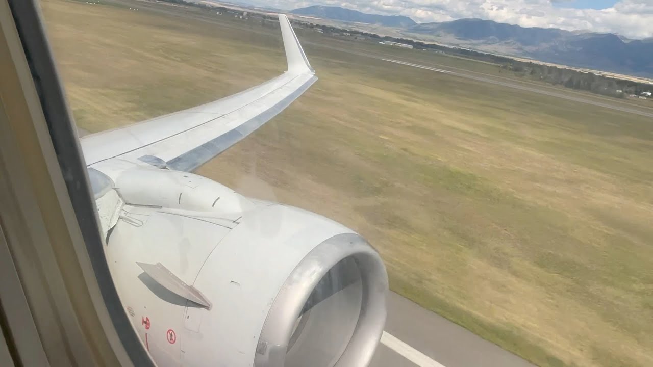 AMAZING AA 737-800 CFM-56 takeoff | RWY 12 | Bozeman BZN, MT