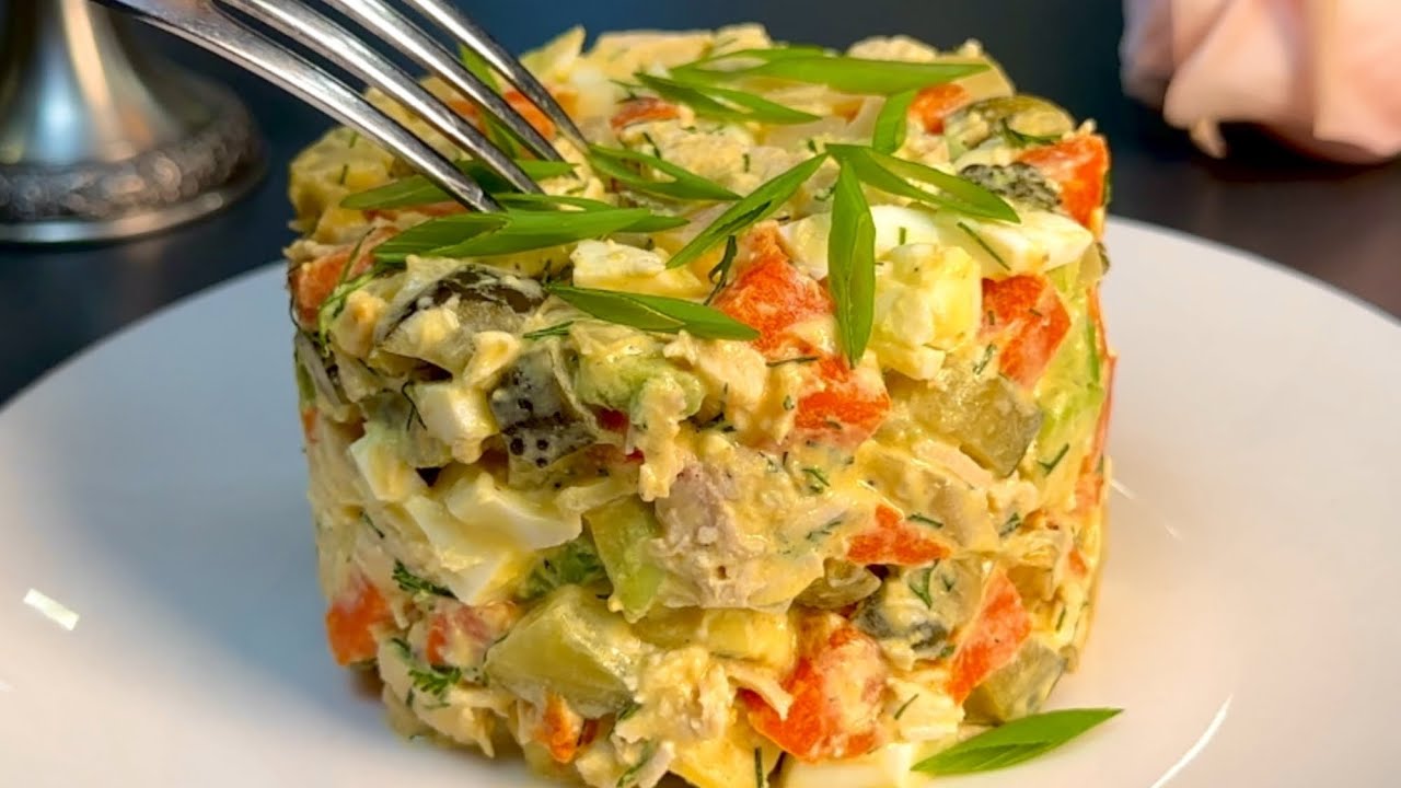 Рецепт невероятно вкусного салата из простых ингредиентов! Никакого майонеза! Здорово и быстро!