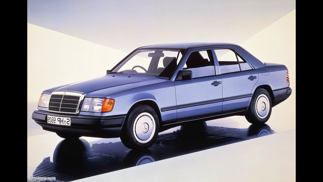 Замена лобового стекла на Mercedes-Benz W124 в Казани.