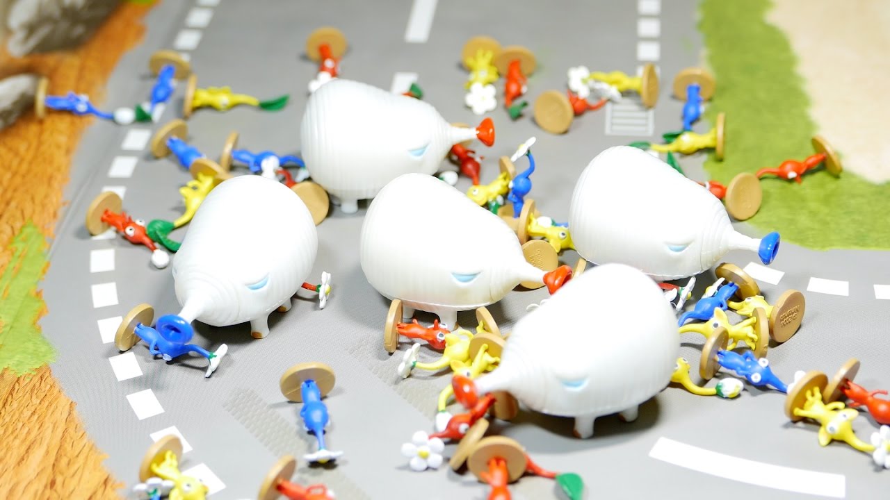 Pikmin & Fiery / Watery Blowhog | Pikmin Bloom Stop Motion Animation | PikminLand