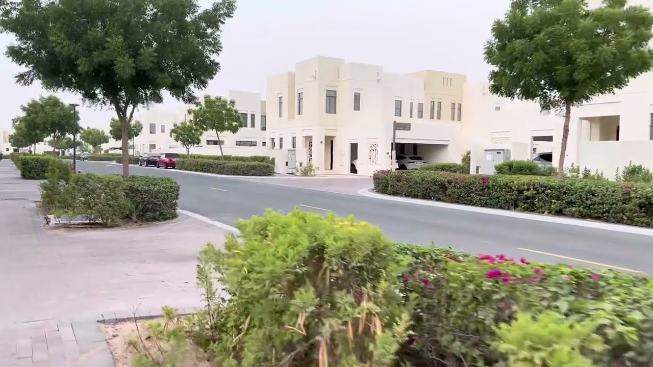 Walking in Mira Oasis 3