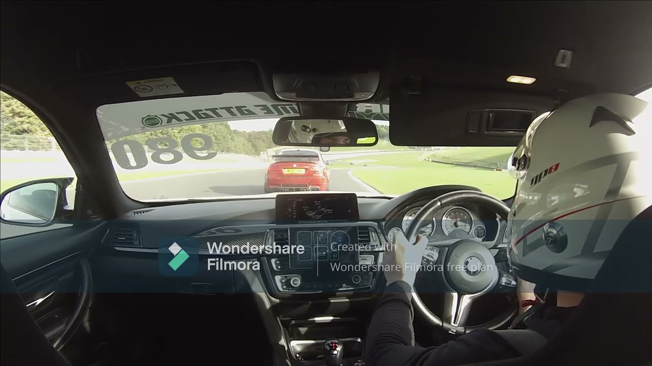 BMW M4 vs BMW M3 E92 - little play @ Donington Park 25/10/21