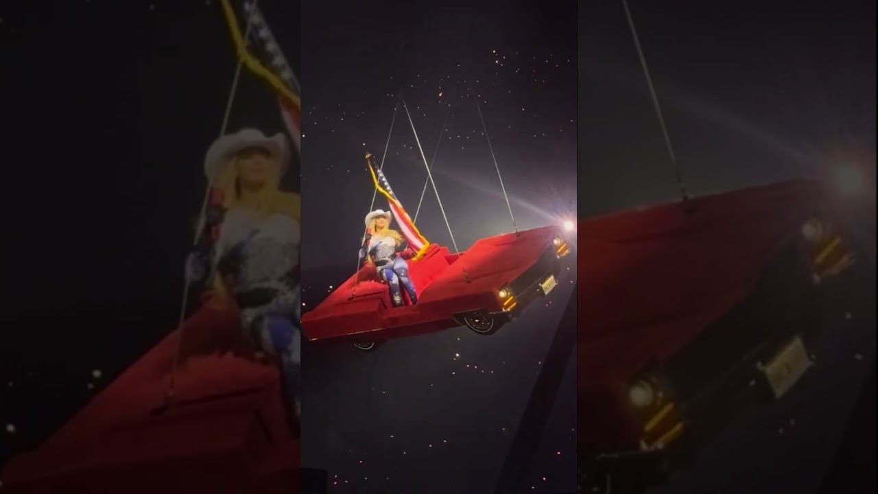 Beyonc&eacute;&rsquo;s flying car prop malfunctions during concert