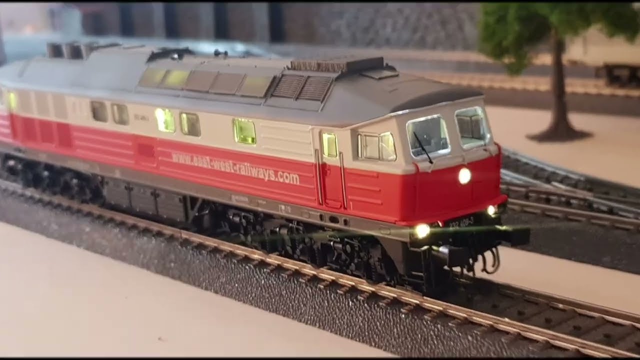 Modellbahn H0 - ESU H0 31351 - Diesellok BR 232 Ludmilla East-West Railways mfx DCC Sound Märklin H0