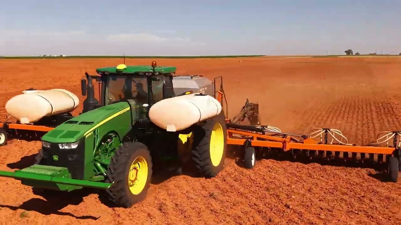 Trying out the new air seeder #smfab #farming #johndeere #tractor #agriculture