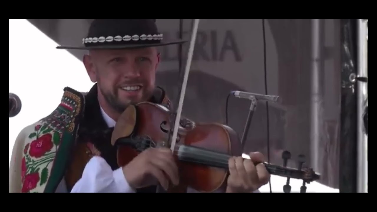 Muzyka zespołu Jedla - Ogólnopolski Festiwal Kapel i Śpiewaków Ludowych w Kazimierzu Dolnym