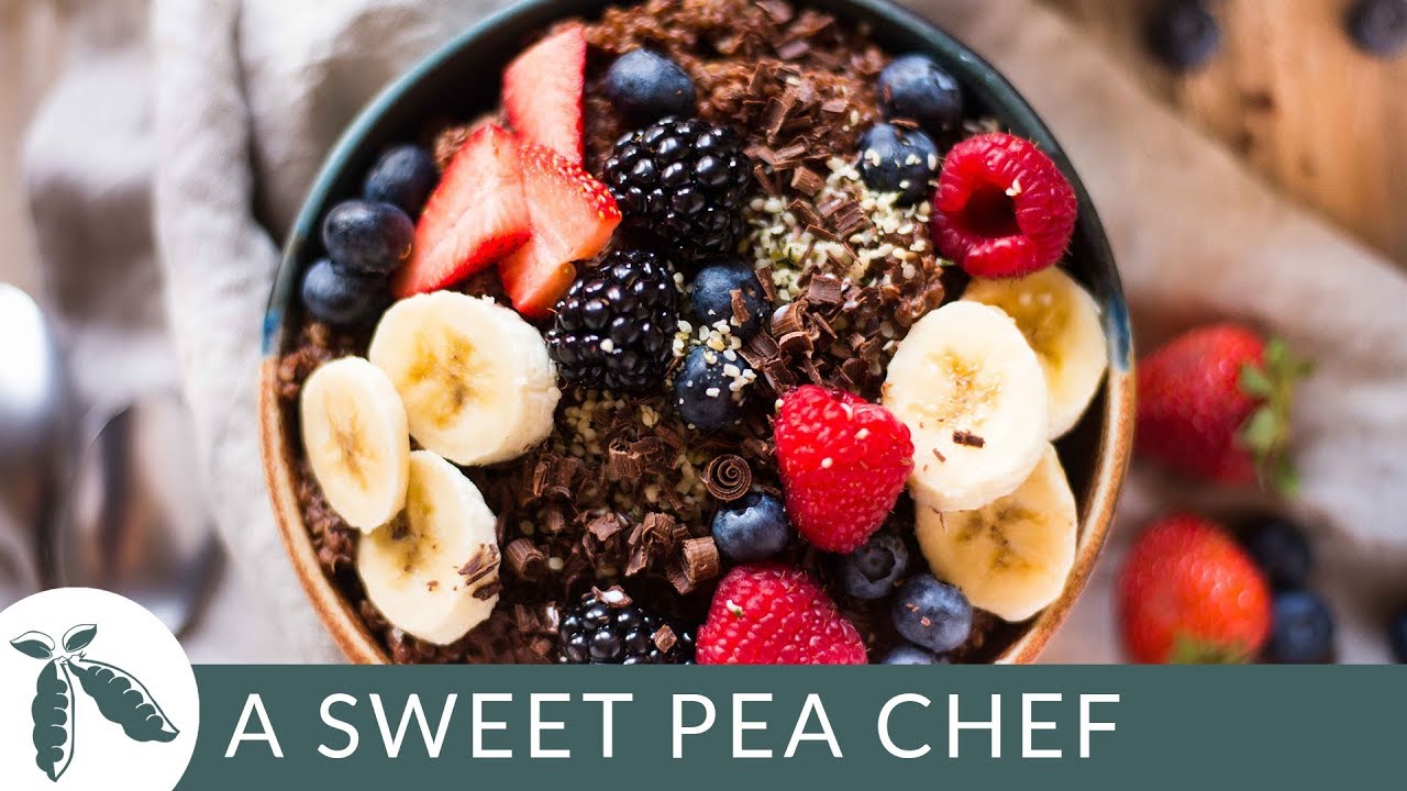 Chocolate Quinoa Breakfast Bowl | Healthy Breakfast Recipes | A Sweet Pea Chef